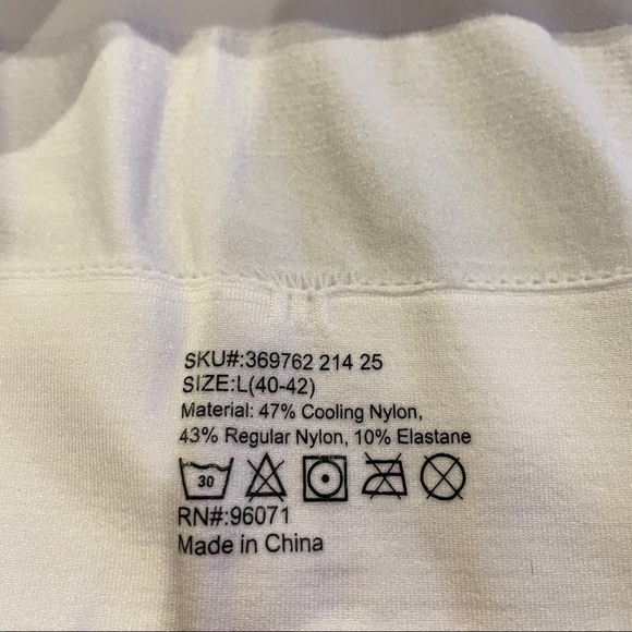 White Cooling Nylon Tank with Full Front Zipper - Picture 8 of 13